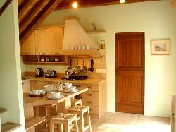 The fully equipped, modern kitchen
